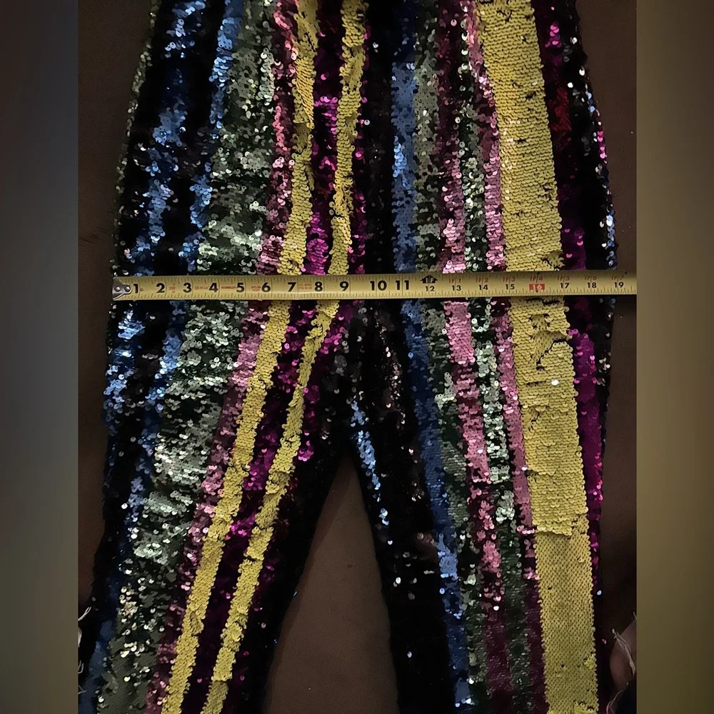 ✨🎉 Strut your game in sequins 🎉✨ Forever 21 sequin striped pants 🌈🕺 - Picture 5 of 10